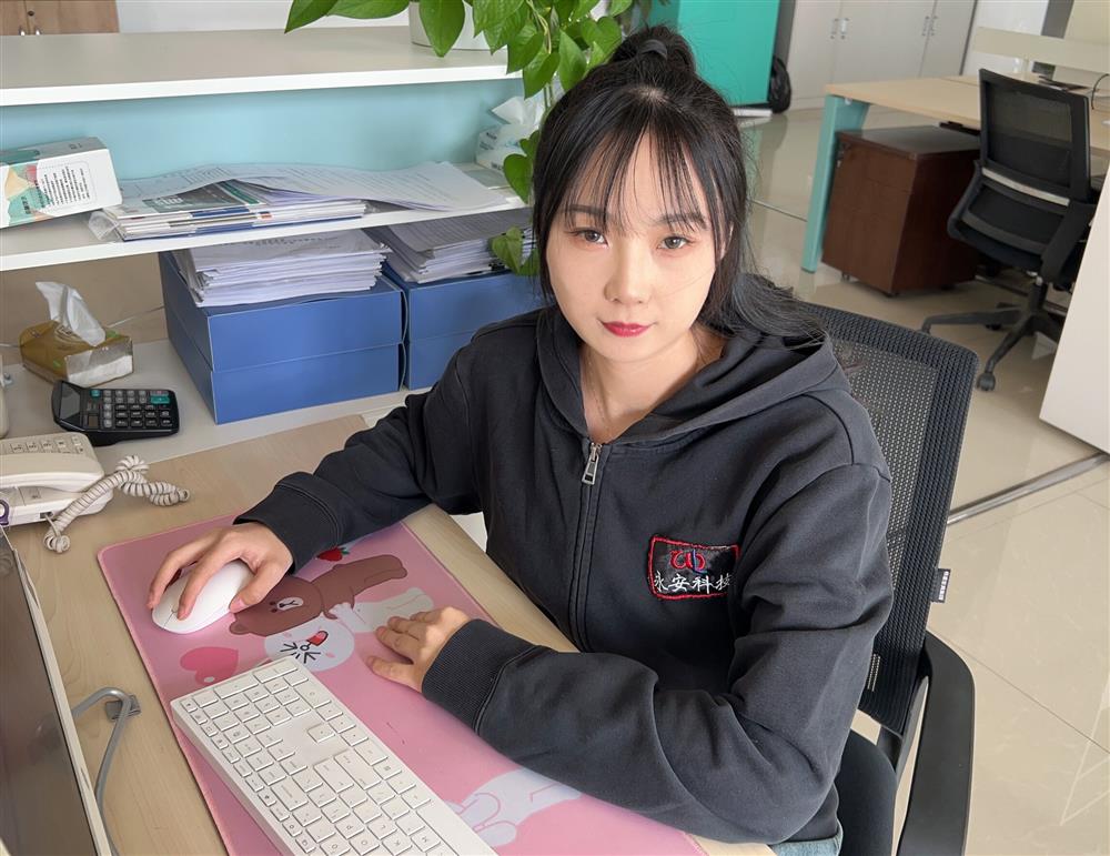 劉女士